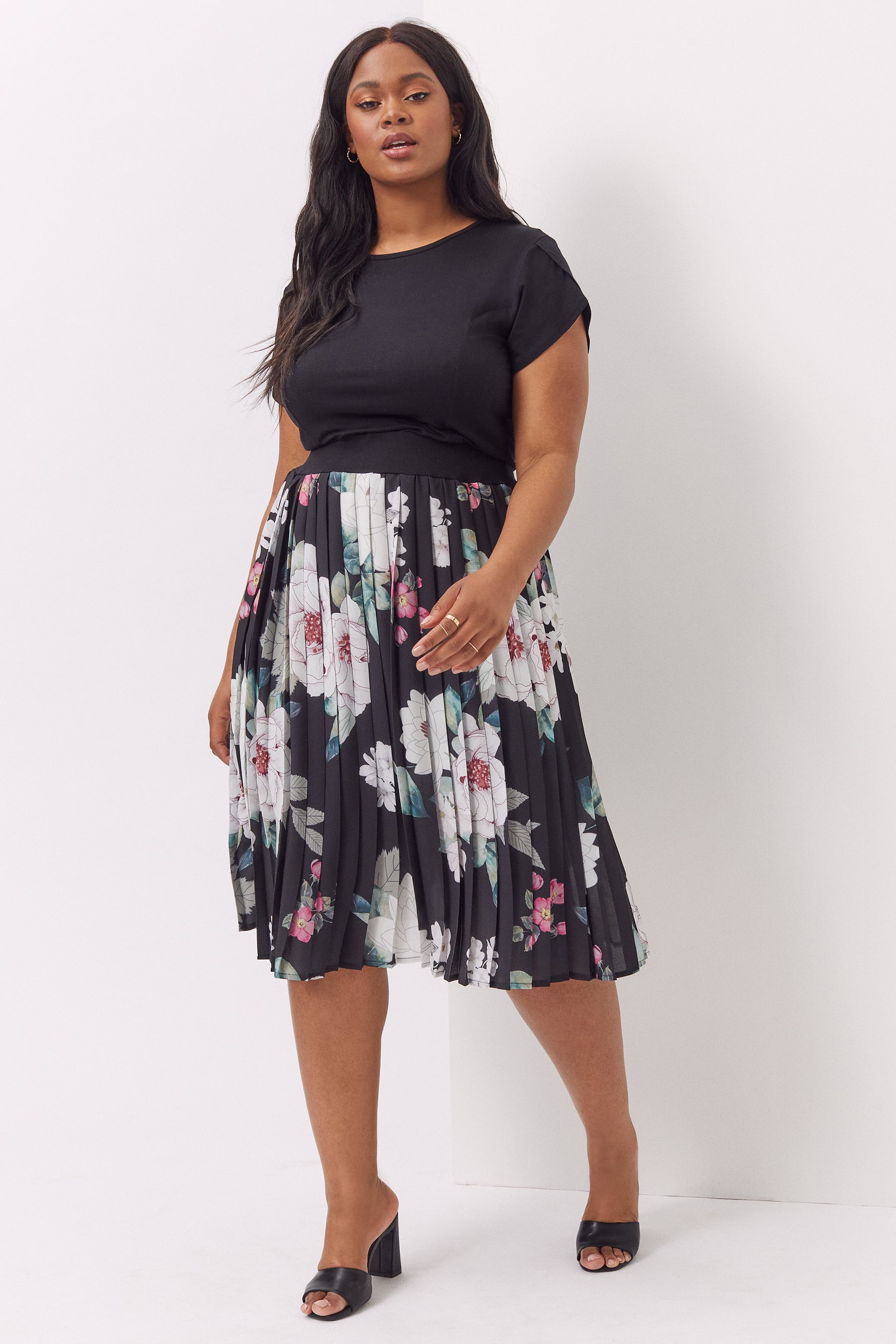 Katherine Pleated Floral 2 in 1 Dress ...